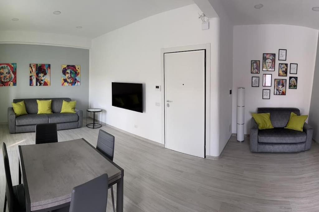 Simply House Civitavecchia Buitenkant foto